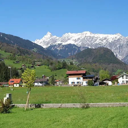 Haus Fina